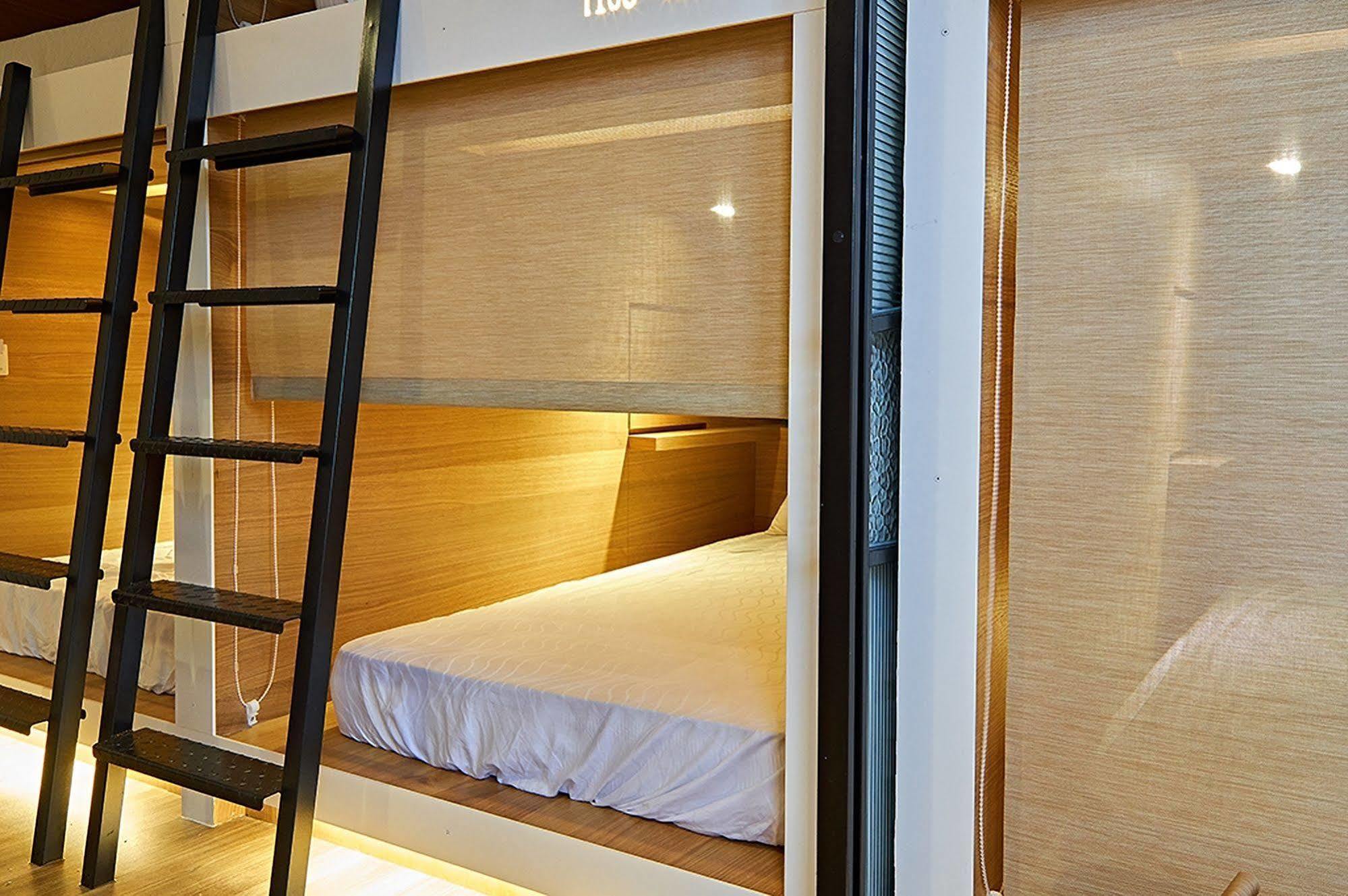 East Hostel Jiaoxi Exterior photo